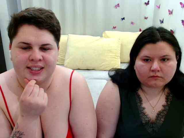 BeckyAndEllen webcam