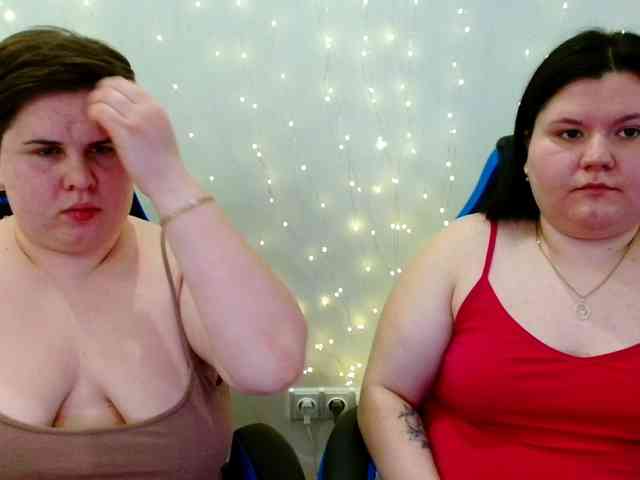 BeckyAndEllen webcam