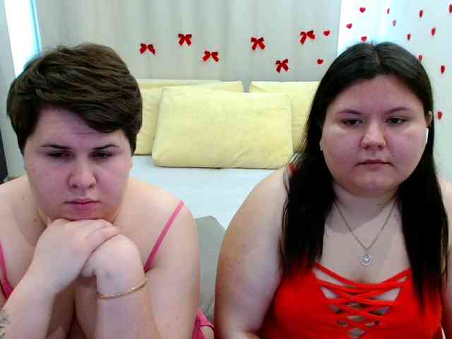 BeckyAndEllen webcam