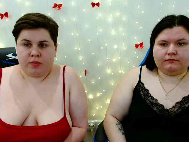 BeckyAndEllen webcam