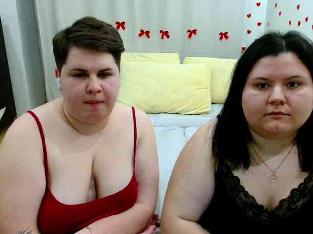 BeckyAndEllen webcam