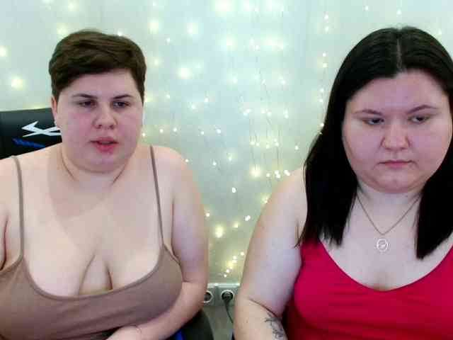 BeckyAndEllen webcam
