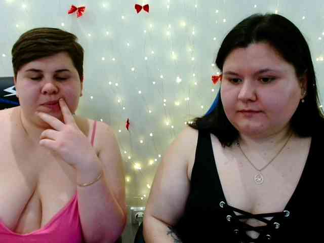 BeckyAndEllen webcam