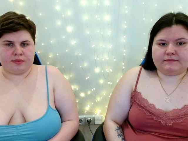 BeckyAndEllen webcam