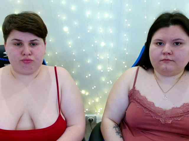 BeckyAndEllen webcam