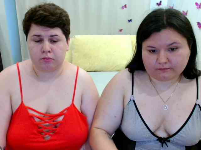 BeckyAndEllen webcam