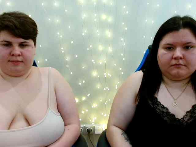 BeckyAndEllen webcam
