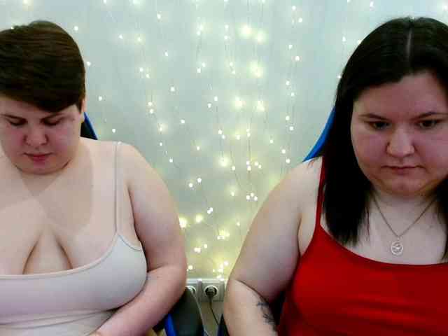 BeckyAndEllen webcam