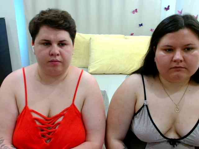 BeckyAndEllen webcam