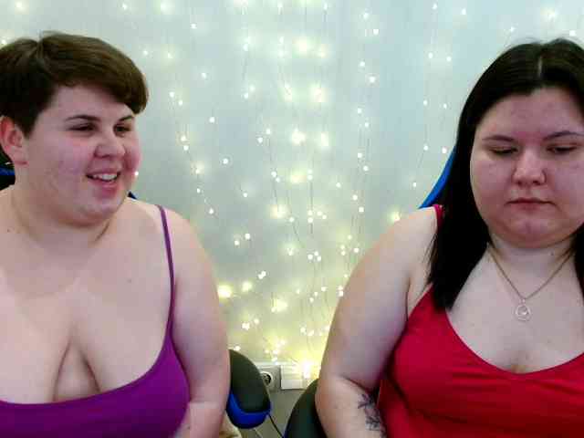 BeckyAndEllen webcam