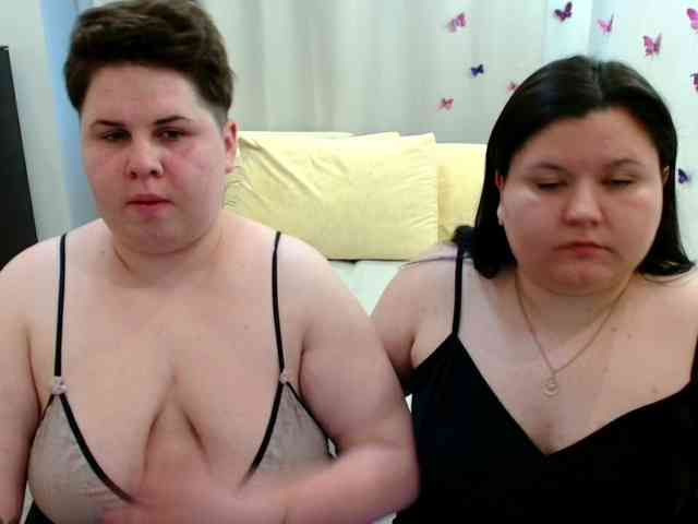 BeckyAndEllen webcam