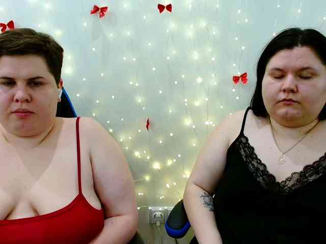 BeckyAndEllen webcam