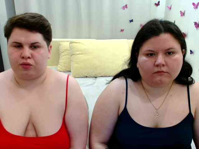 BeckyAndEllen webcam