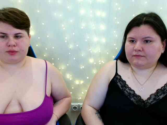 BeckyAndEllen webcam