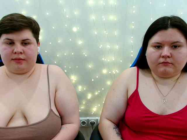 BeckyAndEllen webcam