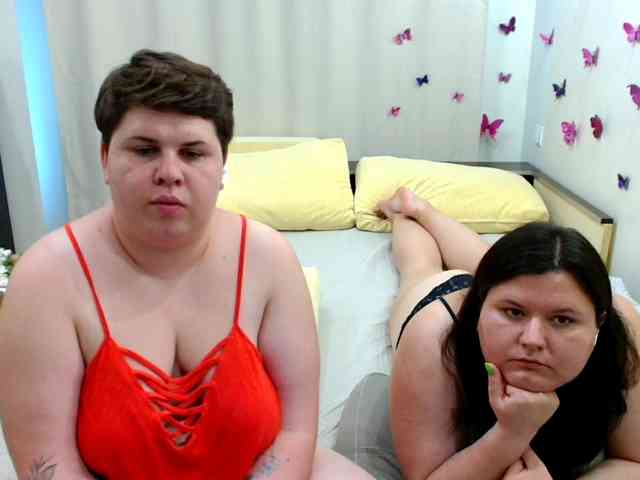 BeckyAndEllen webcam