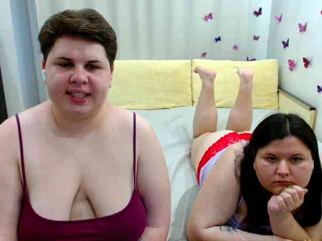 BeckyAndEllen webcam