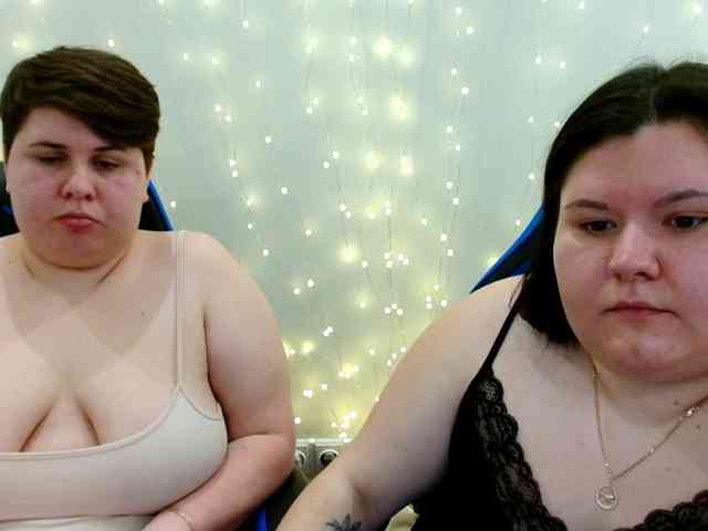 BeckyAndEllen webcam