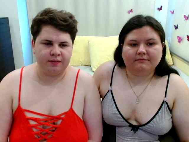 BeckyAndEllen webcam