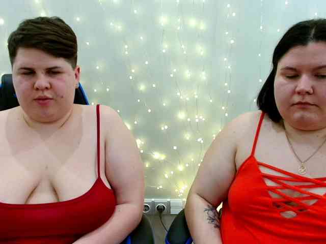 BeckyAndEllen webcam