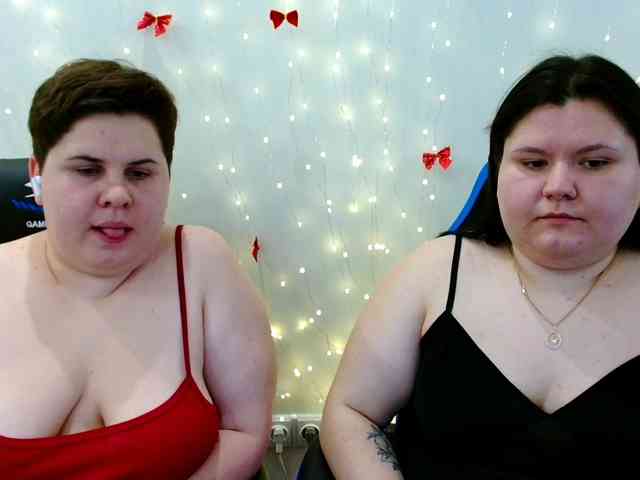 BeckyAndEllen webcam