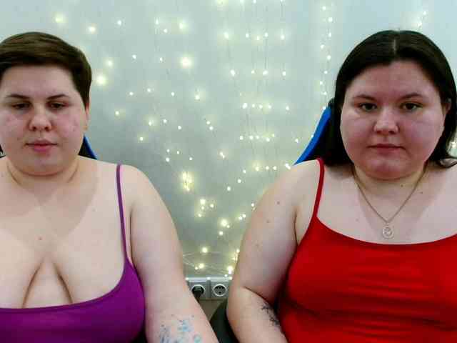 BeckyAndEllen webcam