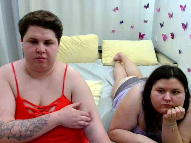 BeckyAndEllen webcam