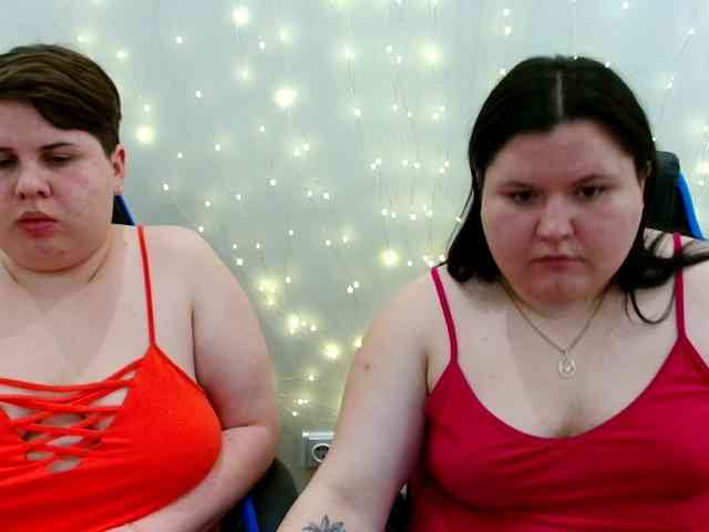 BeckyAndEllen webcam