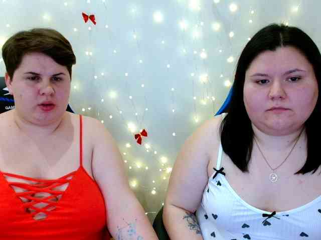 BeckyAndEllen webcam