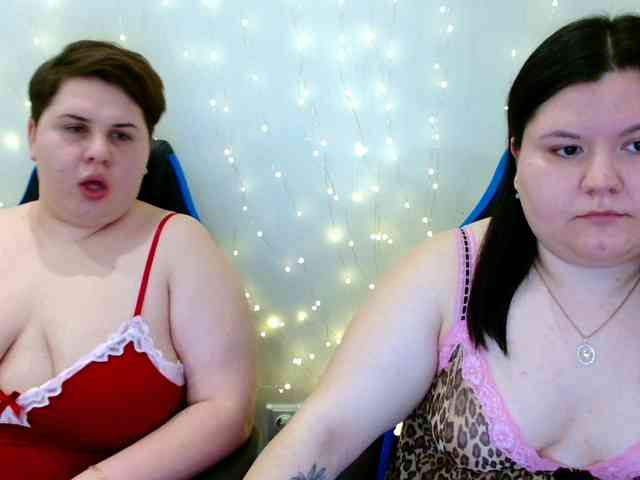 BeckyAndEllen webcam