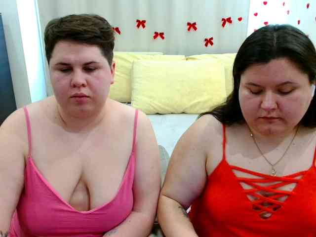 BeckyAndEllen webcam