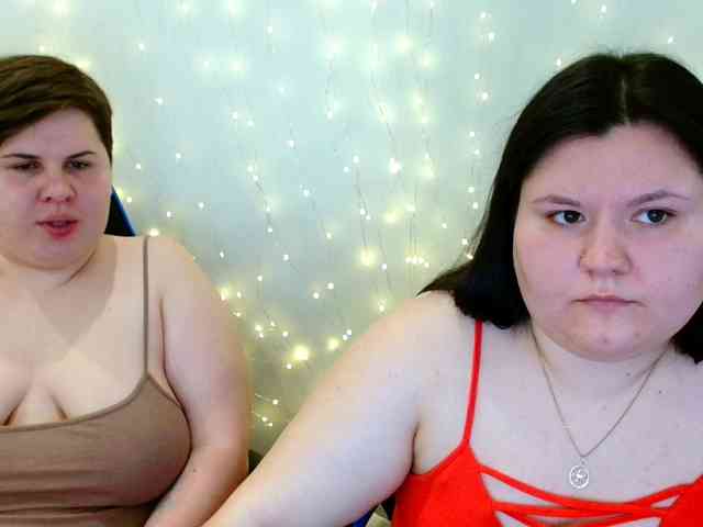 BeckyAndEllen webcam