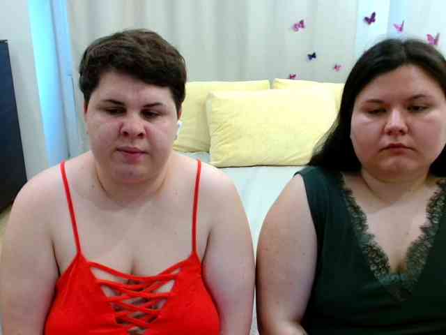 BeckyAndEllen webcam