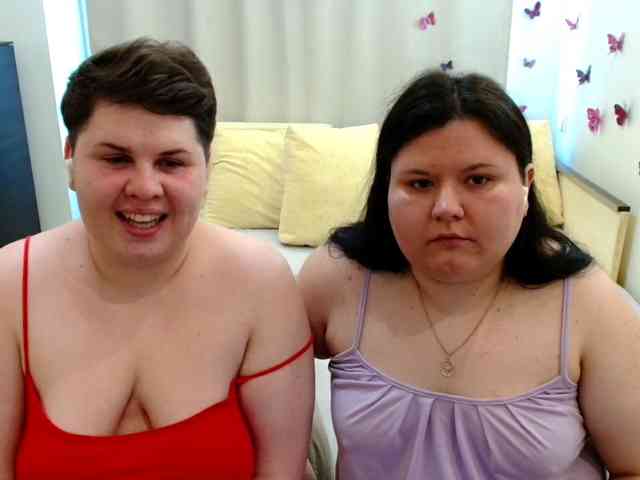 BeckyAndEllen webcam