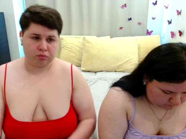 BeckyAndEllen webcam
