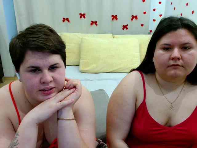 BeckyAndEllen webcam