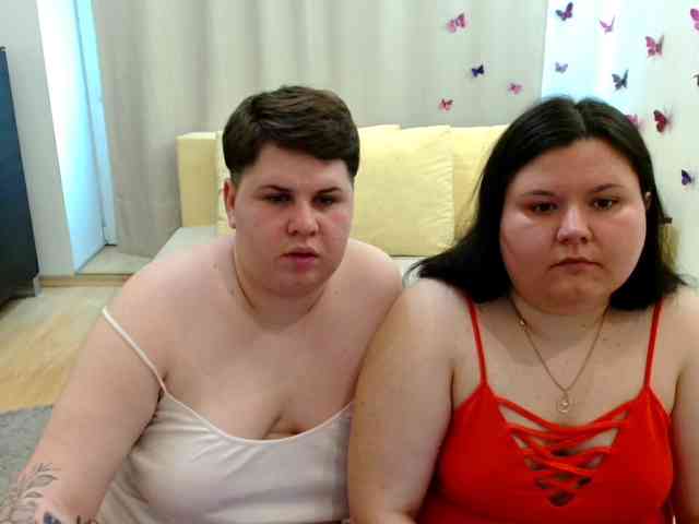 BeckyAndEllen webcam
