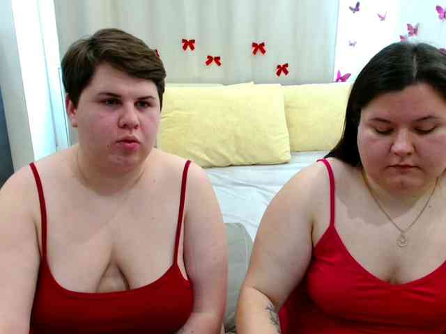 BeckyAndEllen webcam