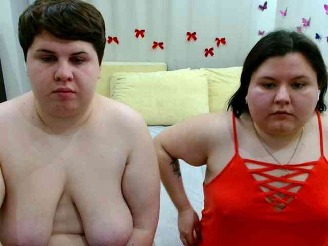 BeckyAndEllen webcam