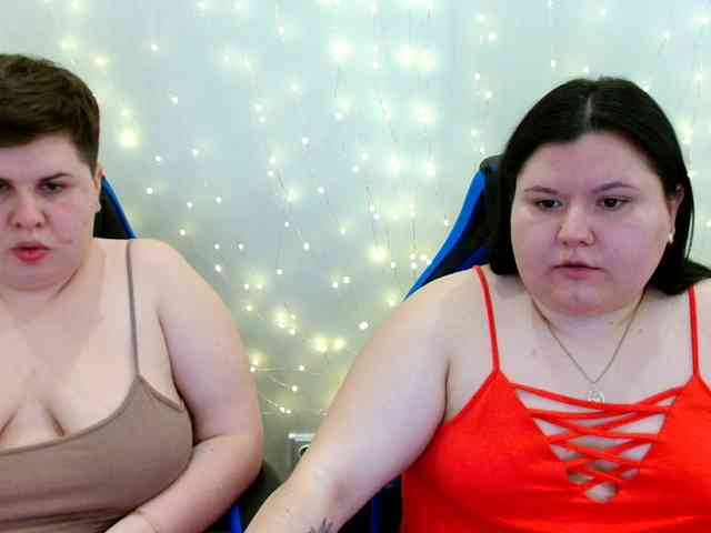 BeckyAndEllen webcam