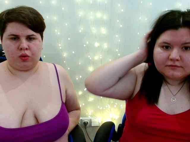 BeckyAndEllen webcam