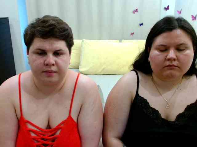 BeckyAndEllen webcam