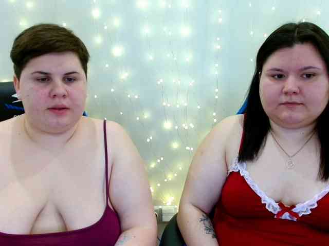 BeckyAndEllen webcam