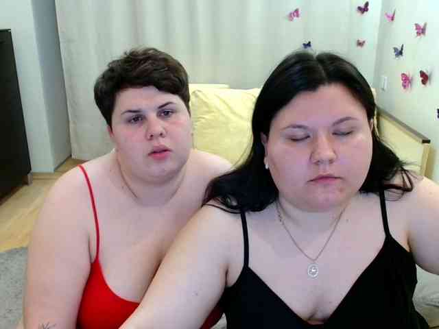 BeckyAndEllen webcam