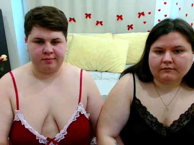 BeckyAndEllen webcam
