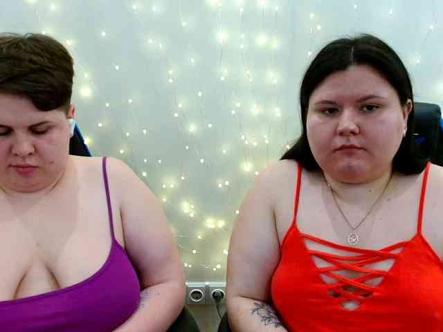 BeckyAndEllen webcam