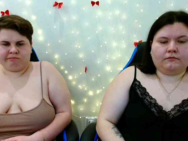 BeckyAndEllen webcam