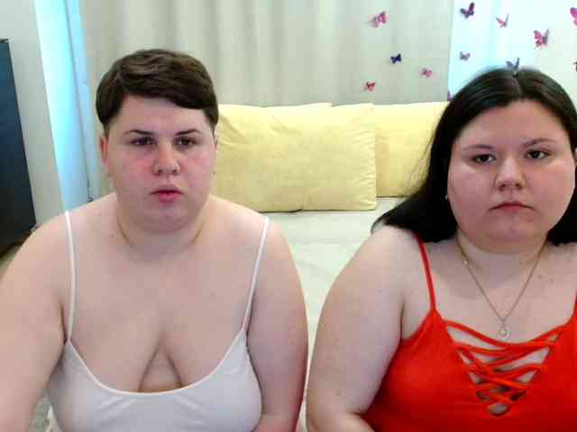 BeckyAndEllen webcam