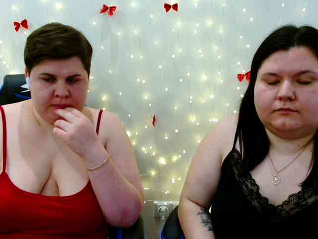 BeckyAndEllen webcam