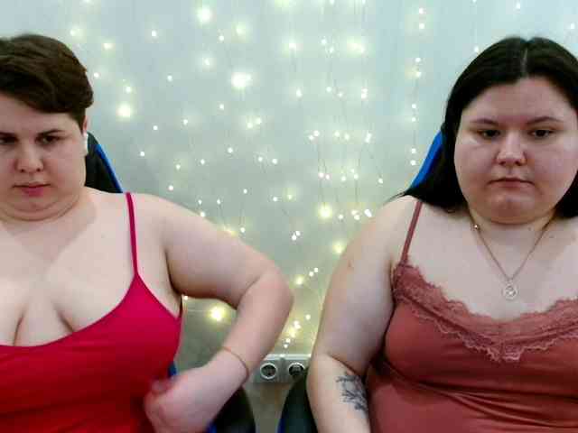 BeckyAndEllen webcam